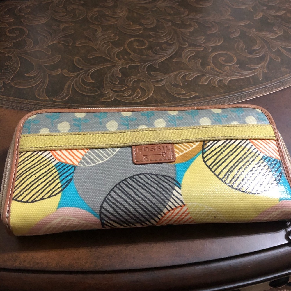 Fossil Wallet